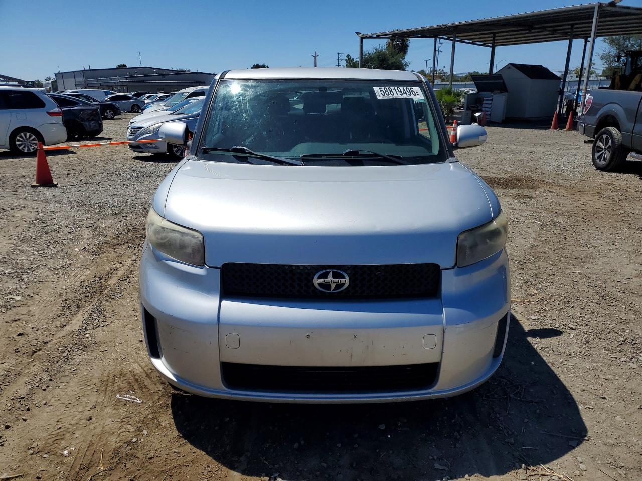 2008 Toyota Scion Xb Silver vin: JTLKE50E881005427