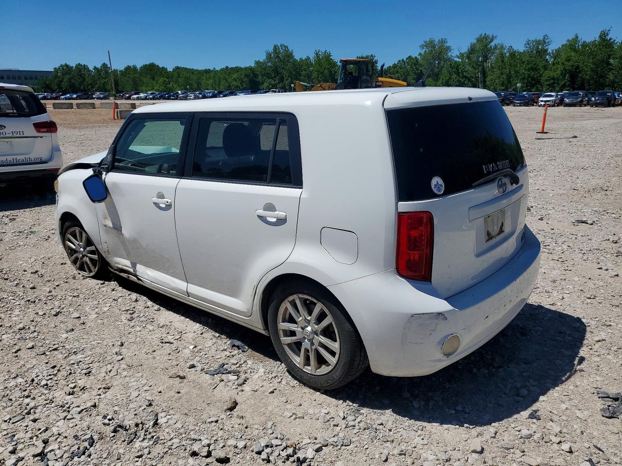 2008 Toyota Scion Xb White vin: JTLKE50E881054417