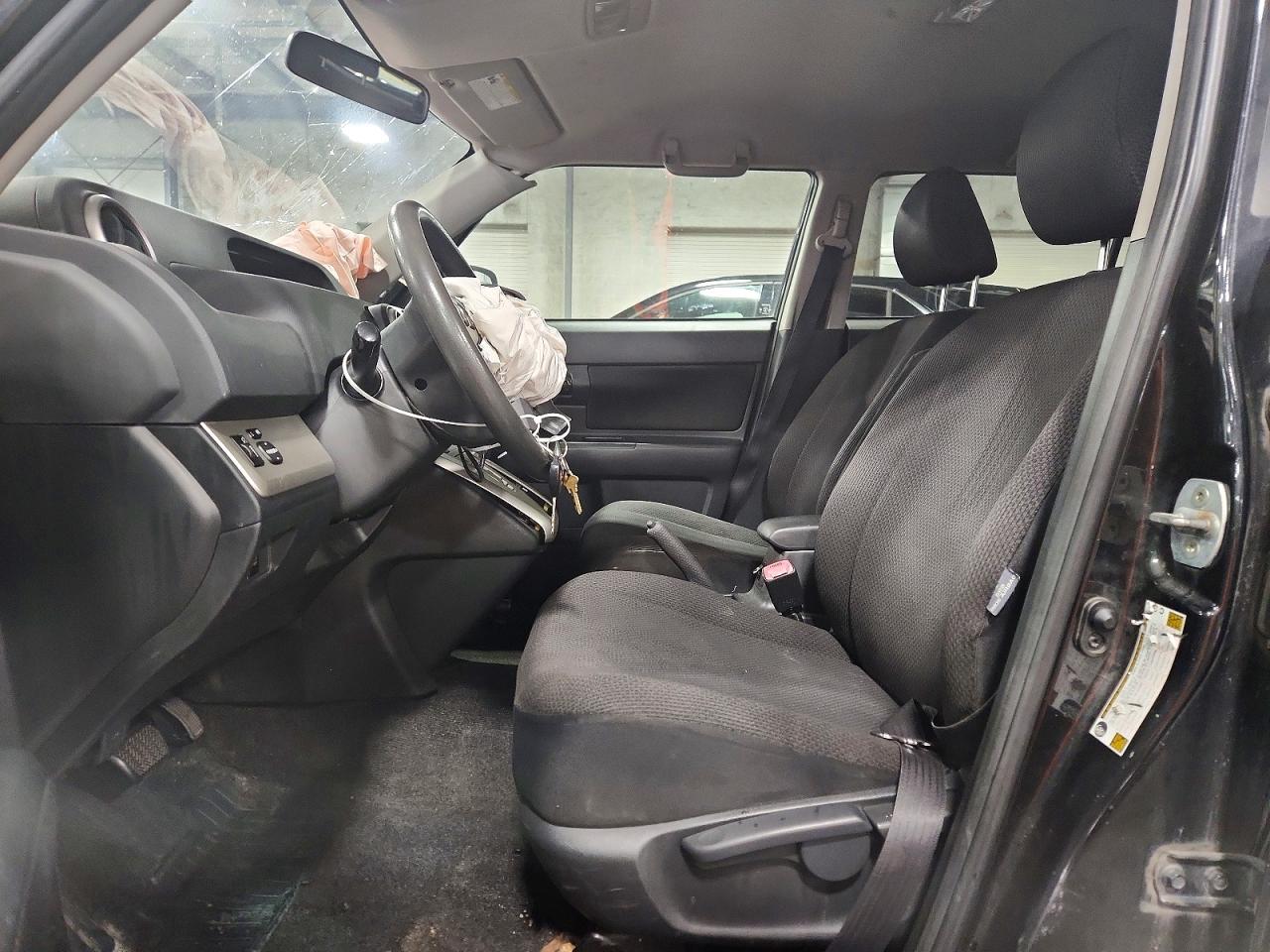 2009 Toyota Scion Xb Gray vin: JTLKE50E891069307