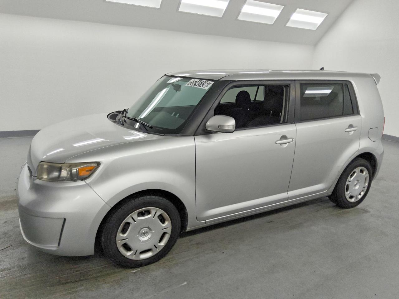 2008 Toyota Scion Xb Silver vin: JTLKE50EX81016963