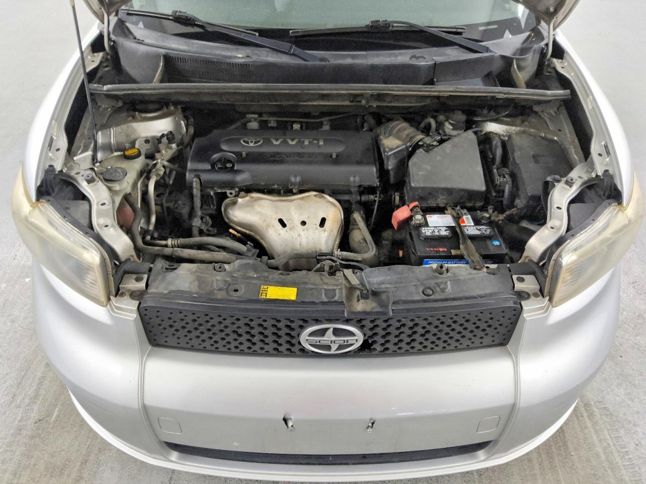 2008 Toyota Scion Xb Silver vin: JTLKE50EX81016963
