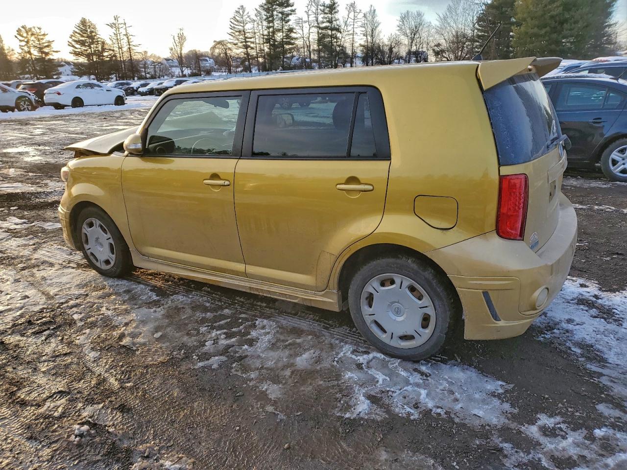2008 Toyota Scion Xb Золотой vin: JTLKE50EX81056606