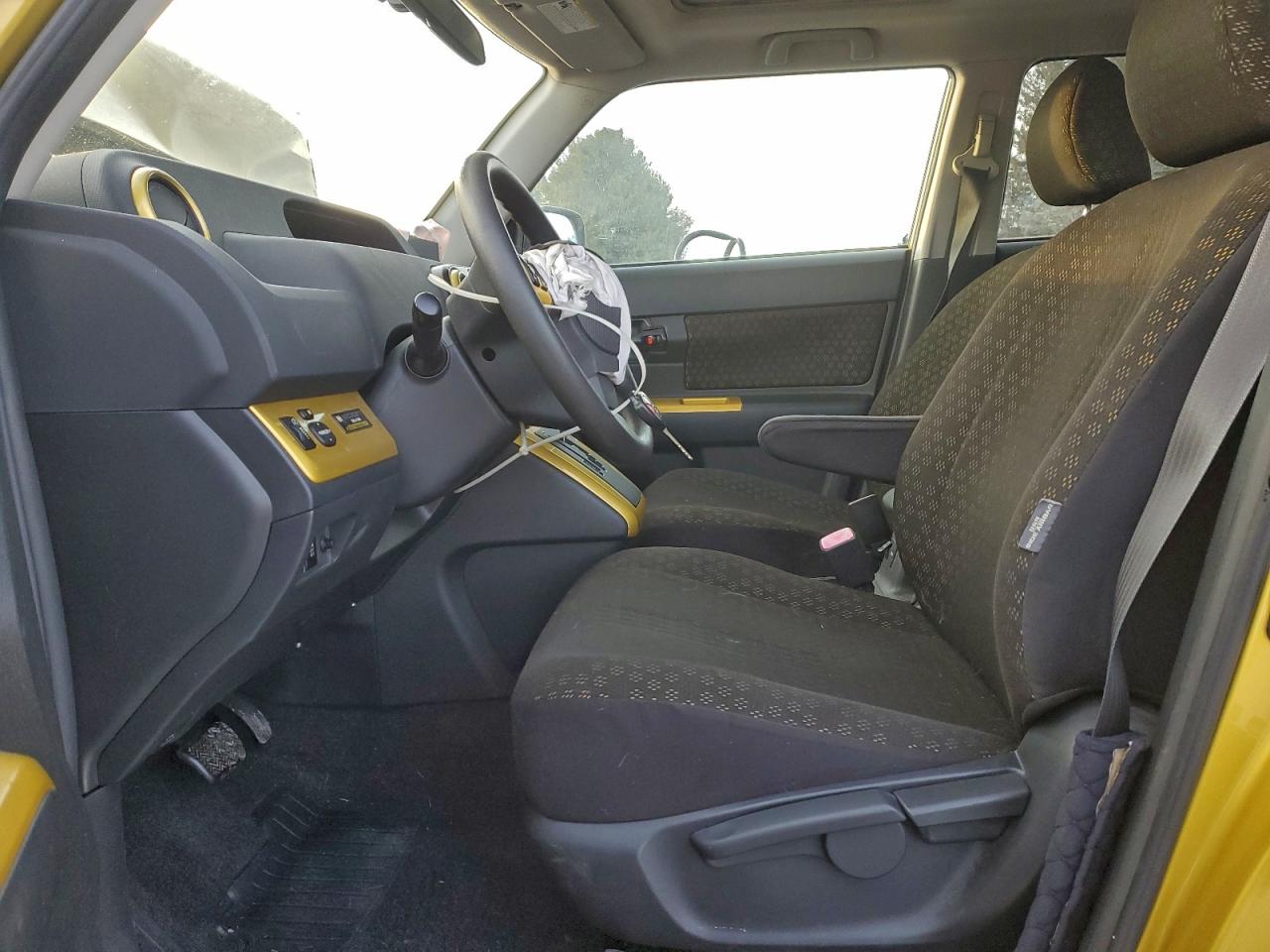 2008 Toyota Scion Xb Золотой vin: JTLKE50EX81056606