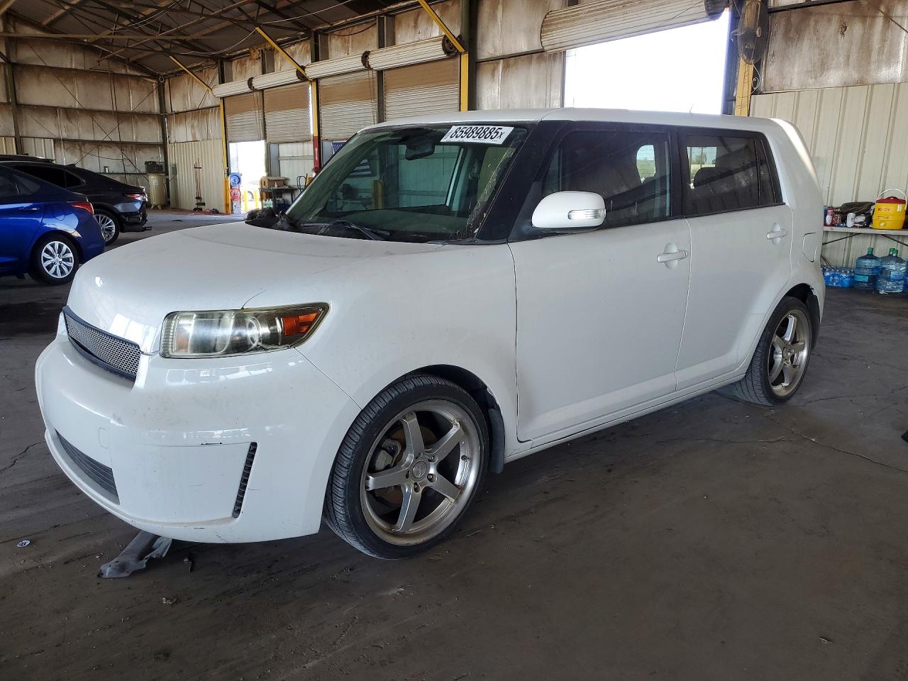 2009 Toyota Scion Xb White vin: JTLKE50EX91063170