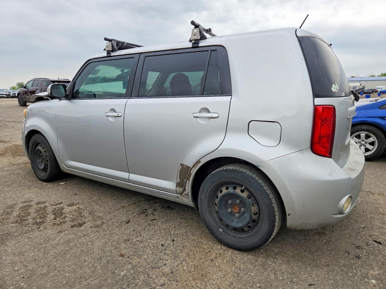 2009 Toyota Scion Xb Silver vin: JTLKE50EX91087937