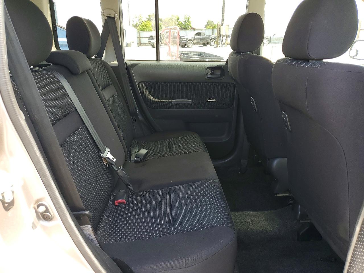 2004 Toyota Scion Xb Серый vin: JTLKT324040148239