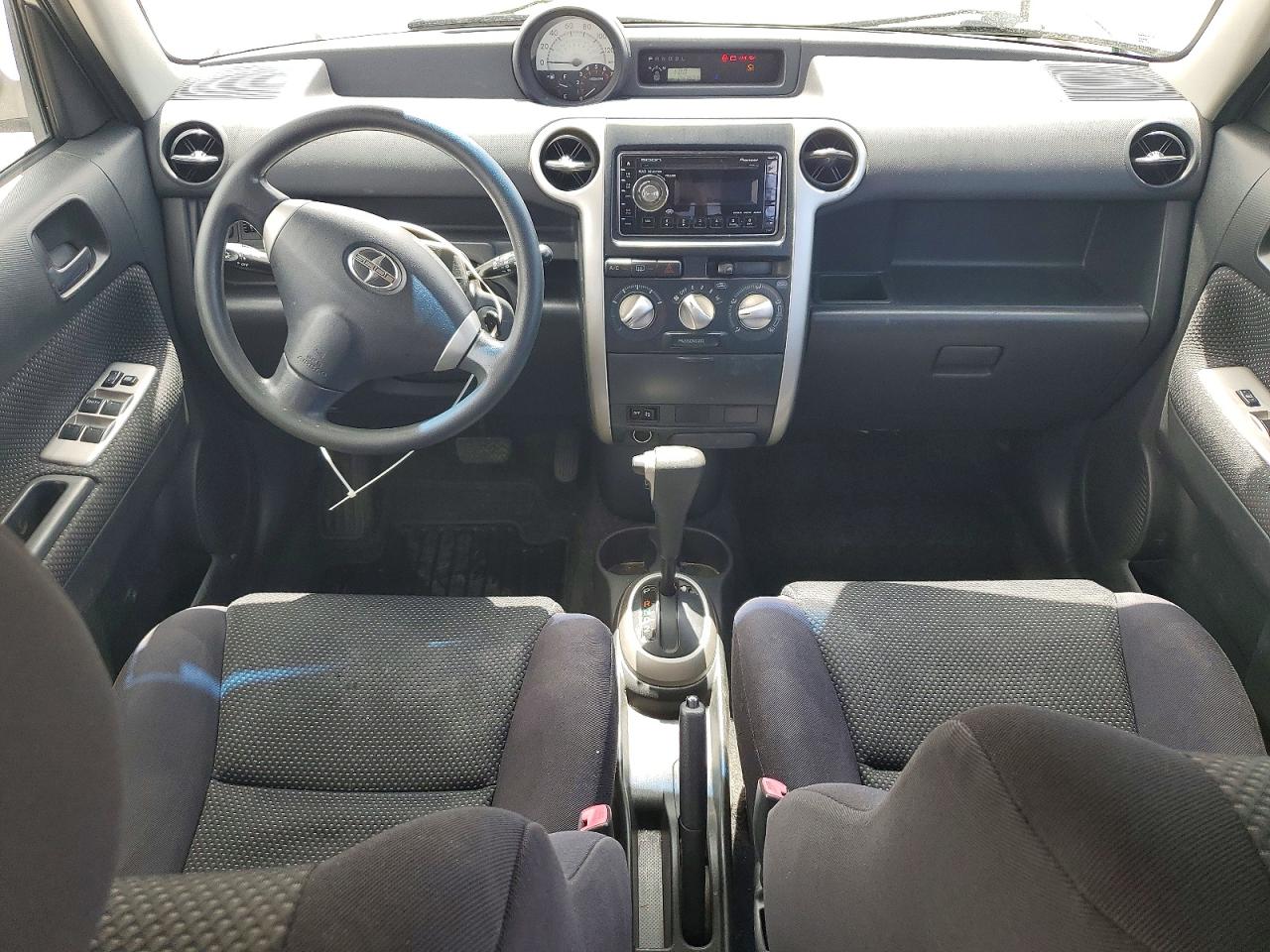 2004 Toyota Scion Xb Серый vin: JTLKT324040148239