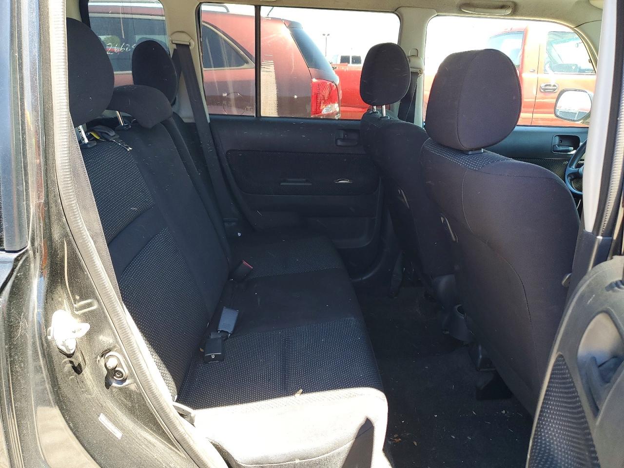2005 Toyota Scion Xb Black vin: JTLKT324054008749