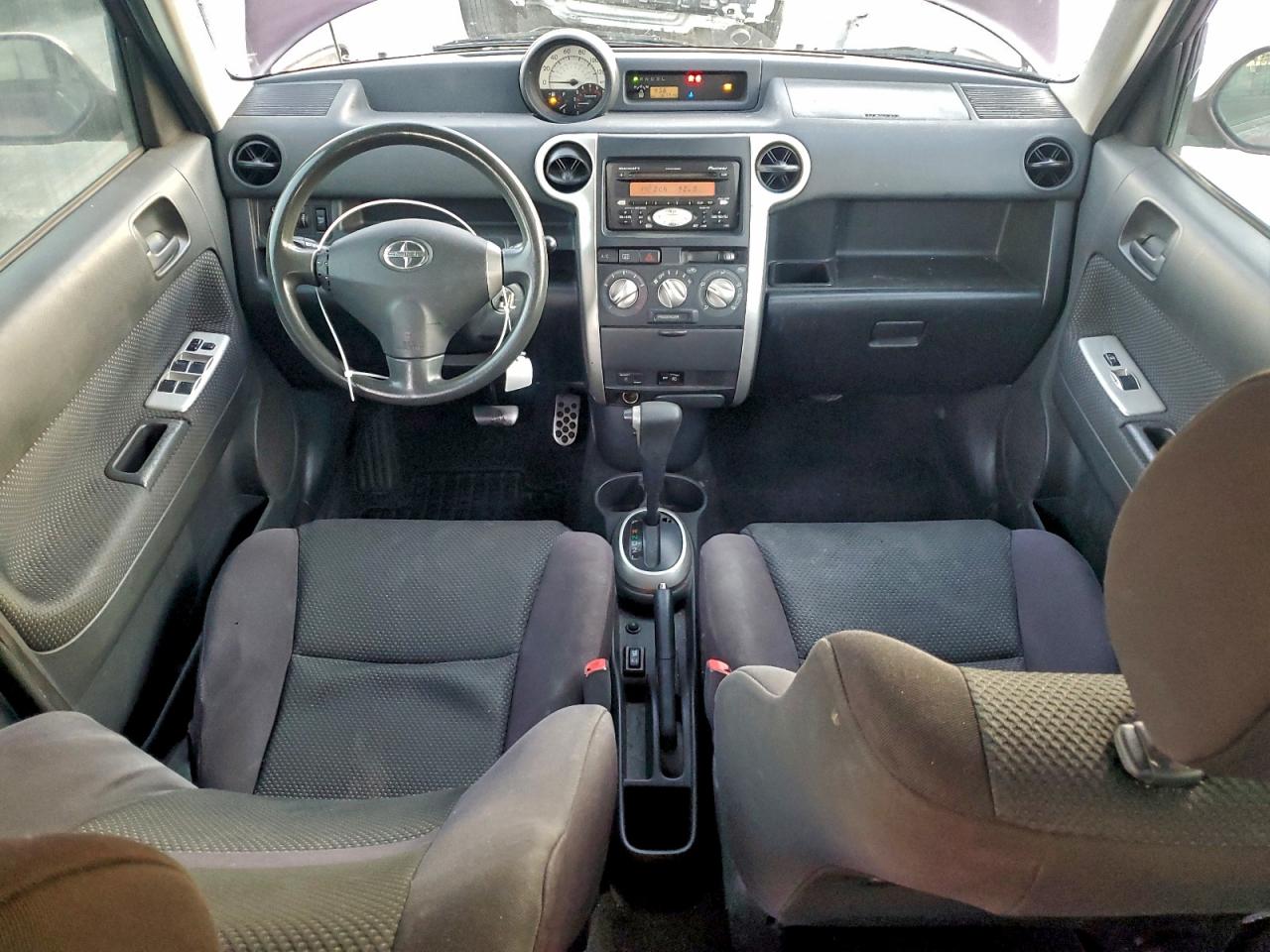 2004 Toyota Scion Xb Purple vin: JTLKT324140132003