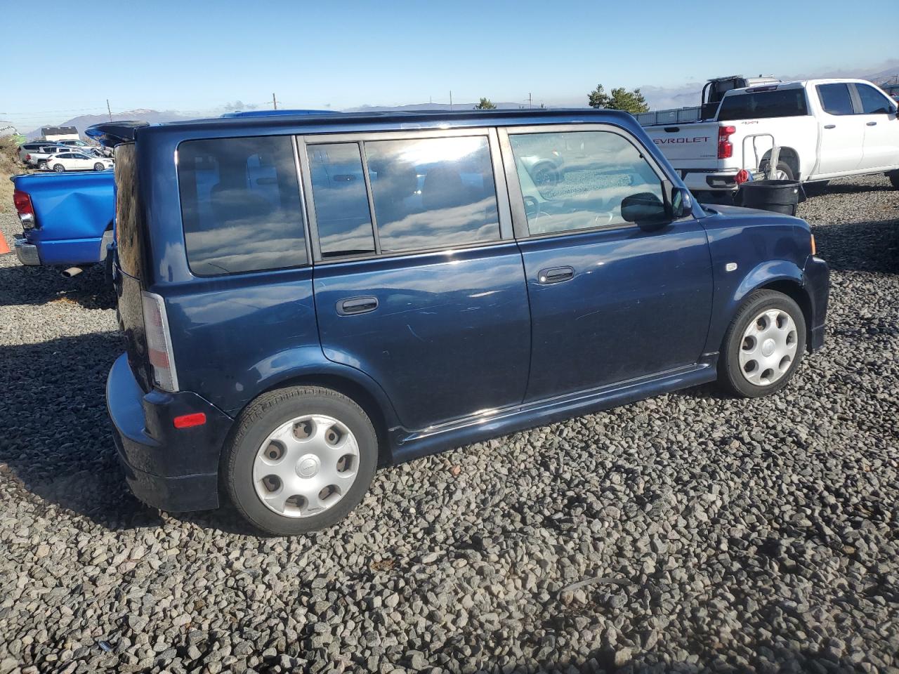 2005 Toyota Scion Xb Blue vin: JTLKT324154025902