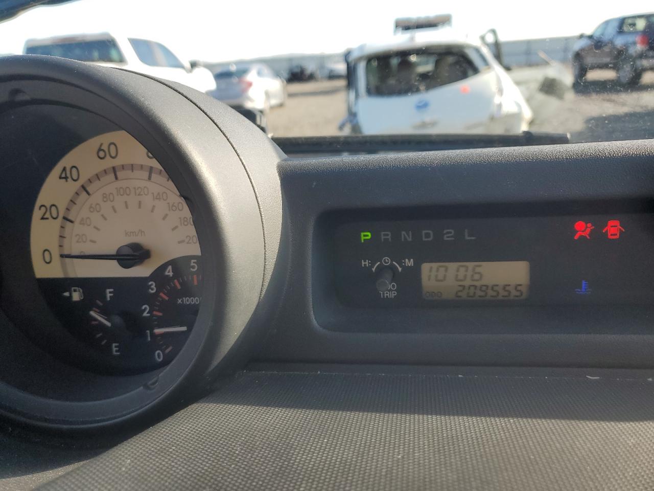 2005 Toyota Scion Xb Blue vin: JTLKT324154025902
