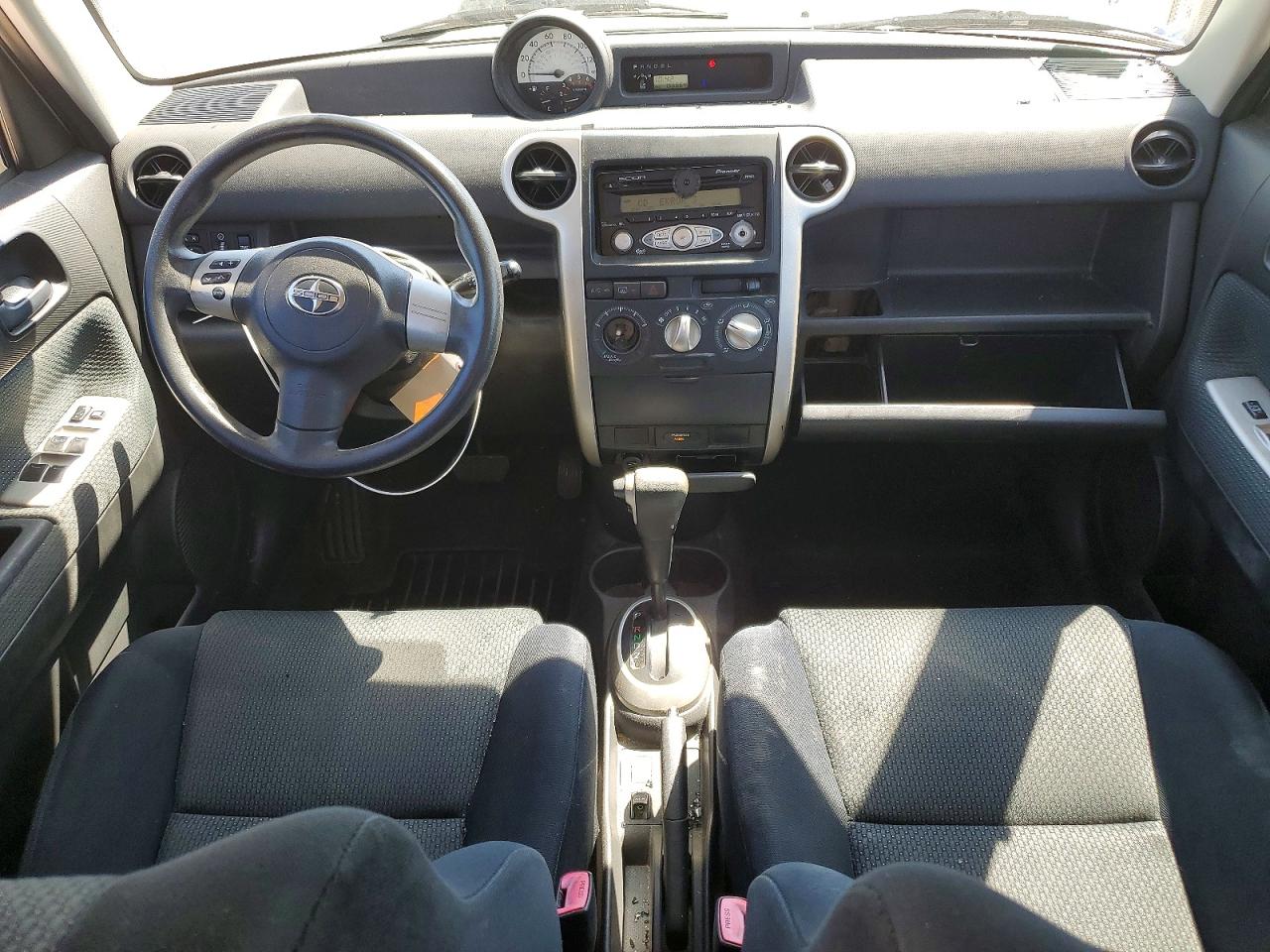 2006 Toyota Scion Xb Серебряный vin: JTLKT324164087656
