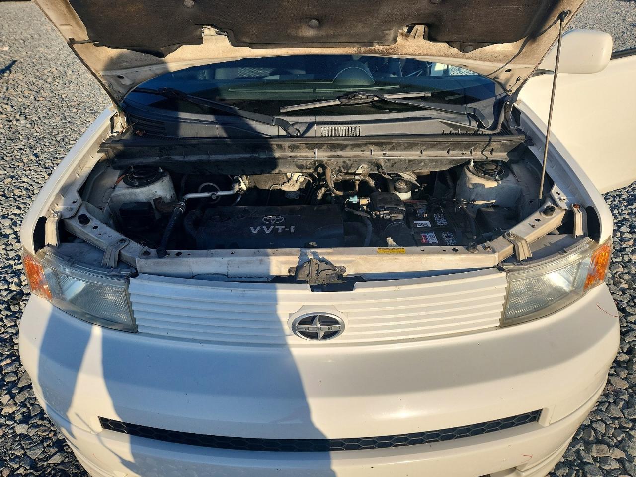 2004 Toyota Scion Xb Белый vin: JTLKT324240152647