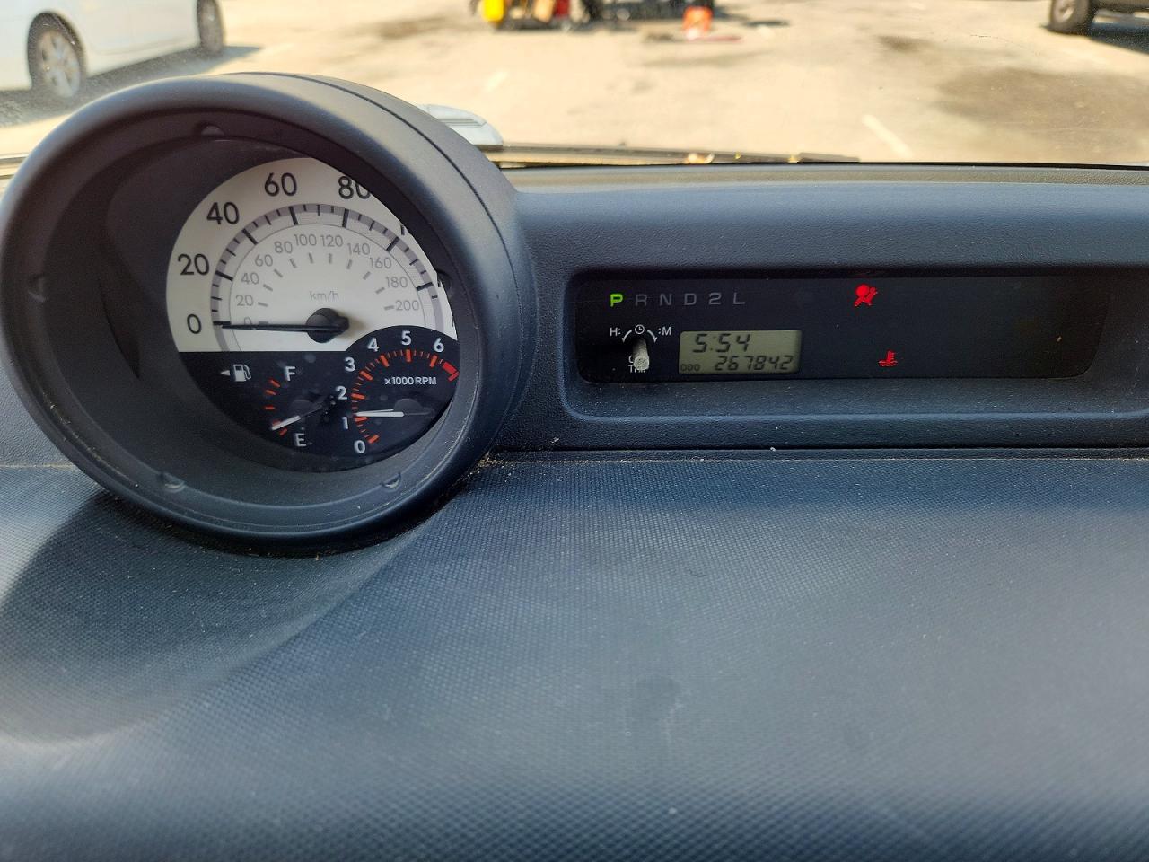 2005 Toyota Scion Xb White vin: JTLKT324250204361