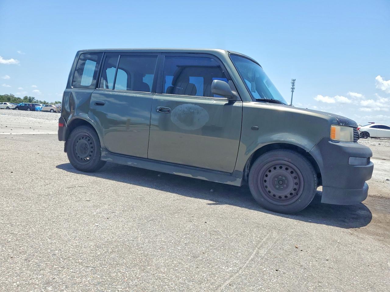 2005 Toyota Scion Xb Gray vin: JTLKT324254006355