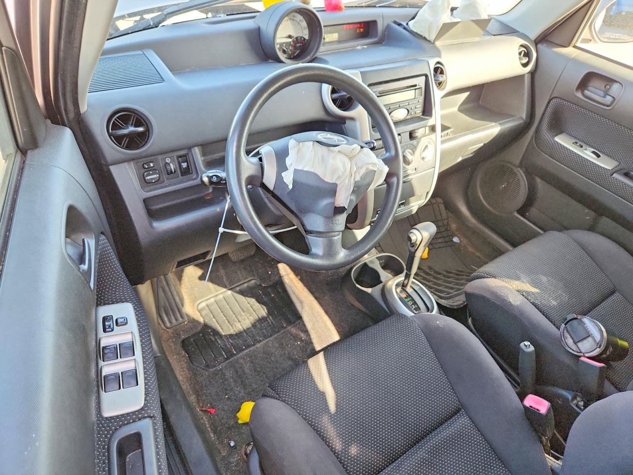 2005 Toyota Scion Xb Gray vin: JTLKT324350172696