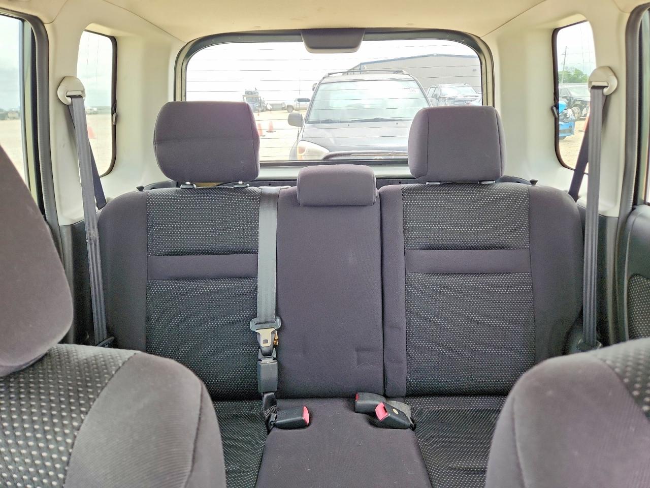 2005 Toyota Scion Xb Зеленый vin: JTLKT324350178482