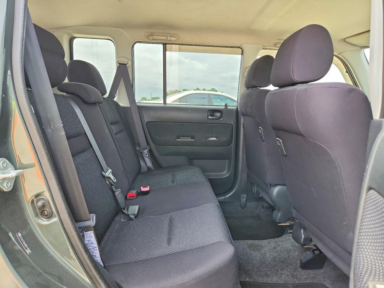2005 Toyota Scion Xb Зеленый vin: JTLKT324350178482