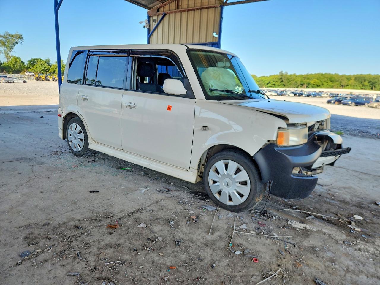 2006 Toyota Scion Xb White vin: JTLKT324364089327