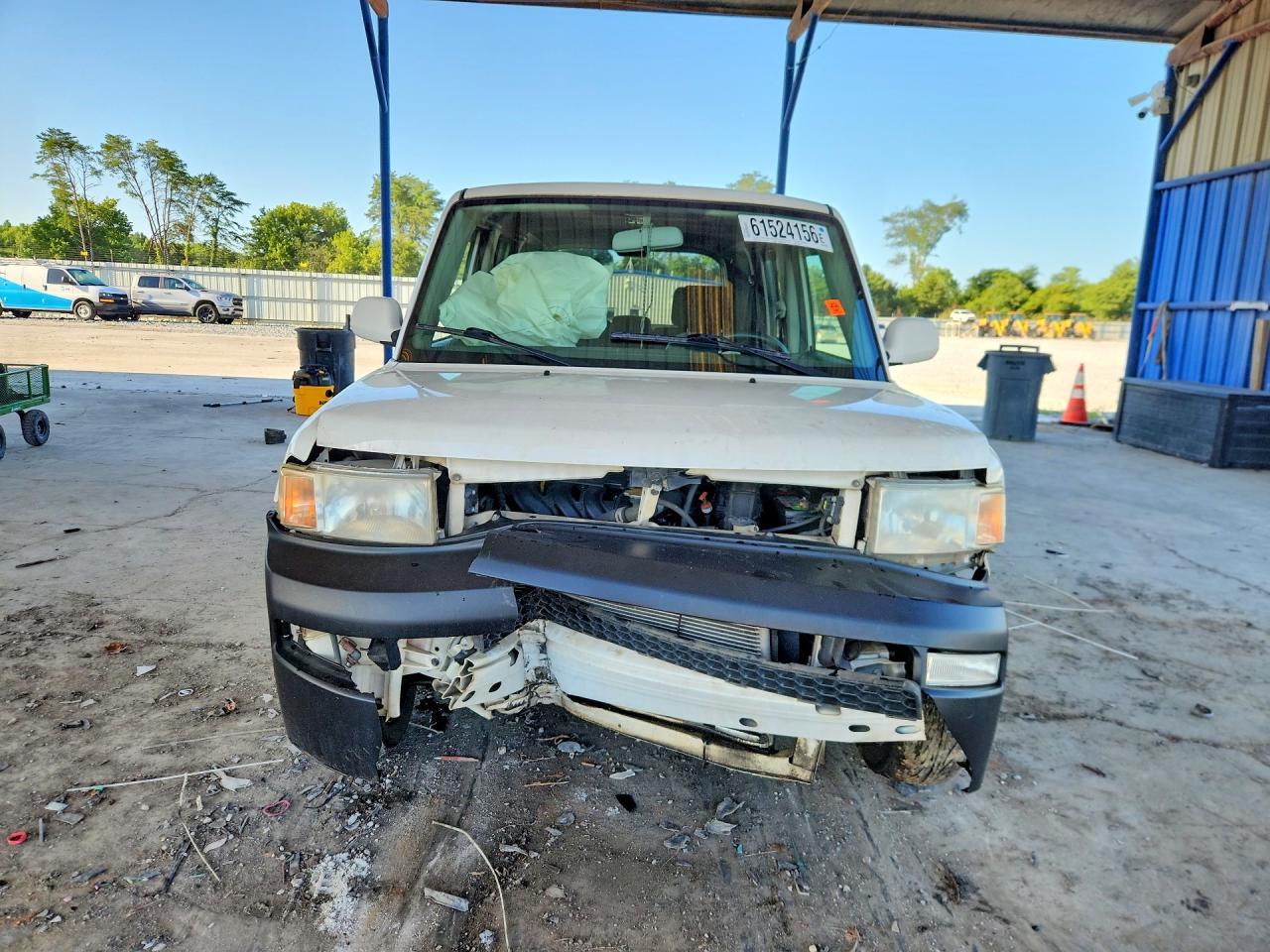2006 Toyota Scion Xb White vin: JTLKT324364089327