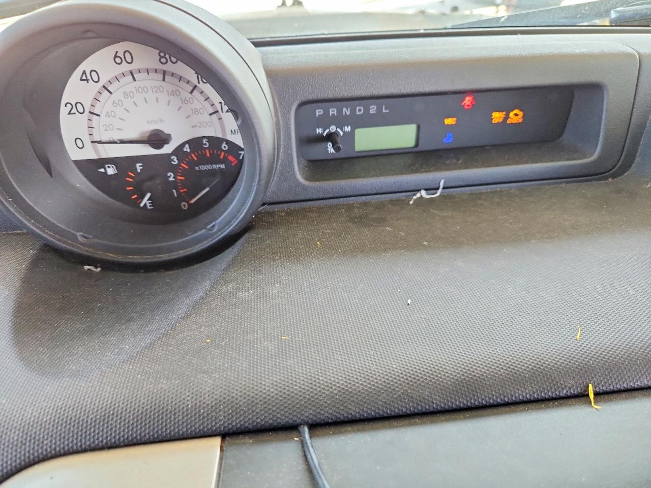 2006 Toyota Scion Xb White vin: JTLKT324364089327