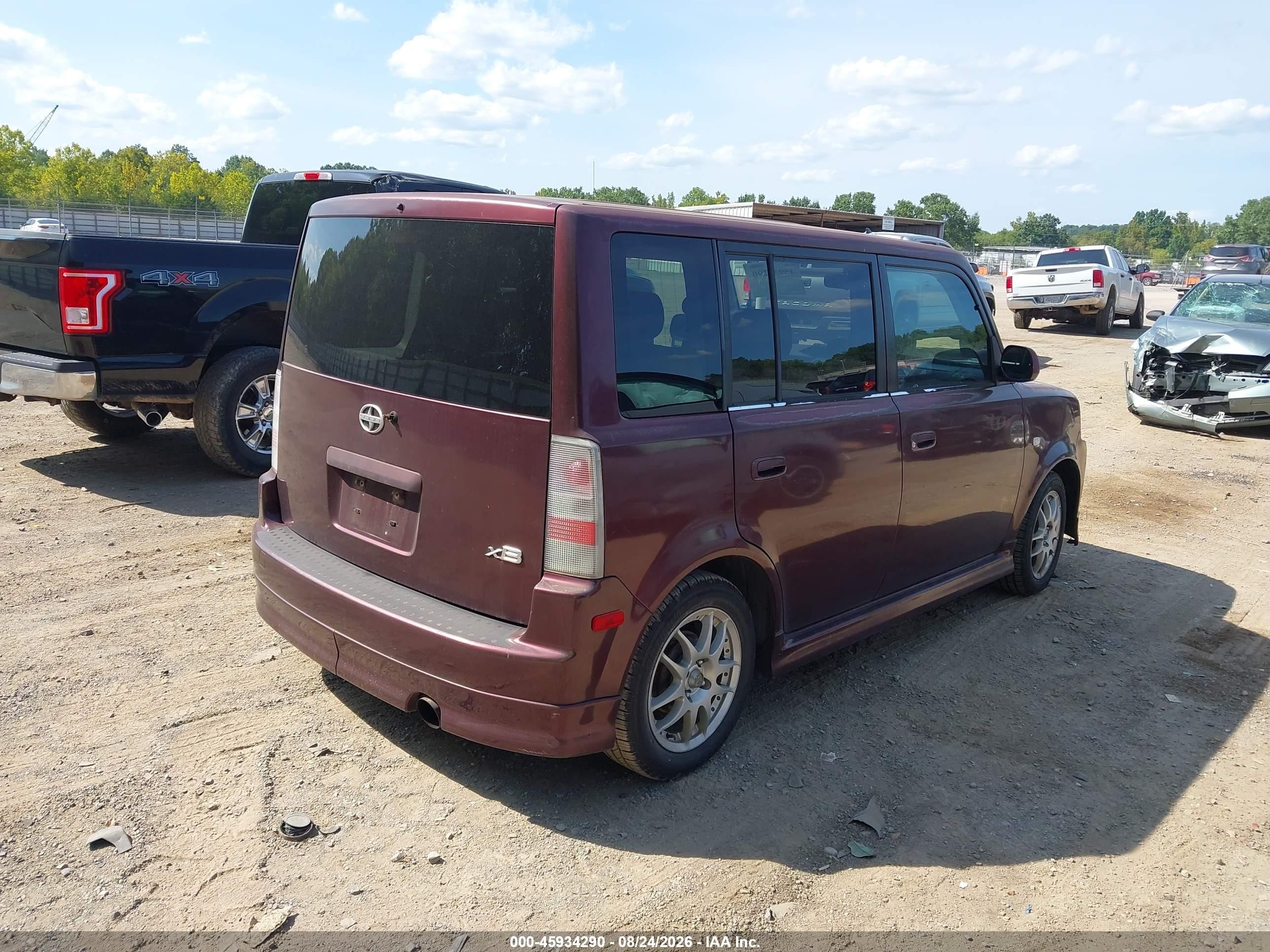 2005 Scion Xb   Purple vin: JTLKT324450217841