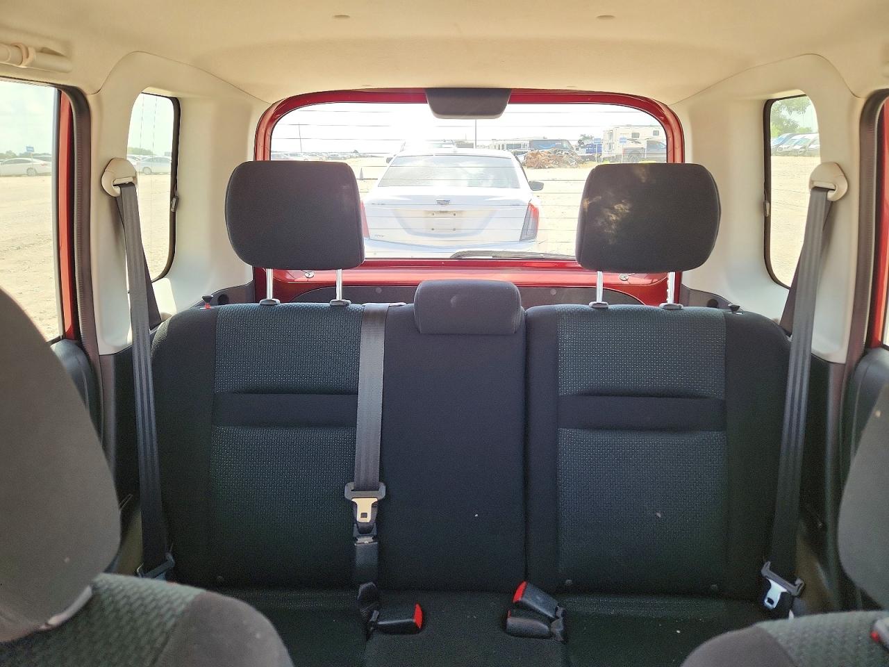 2006 Toyota Scion Xb Темно-бордовый vin: JTLKT324464097646
