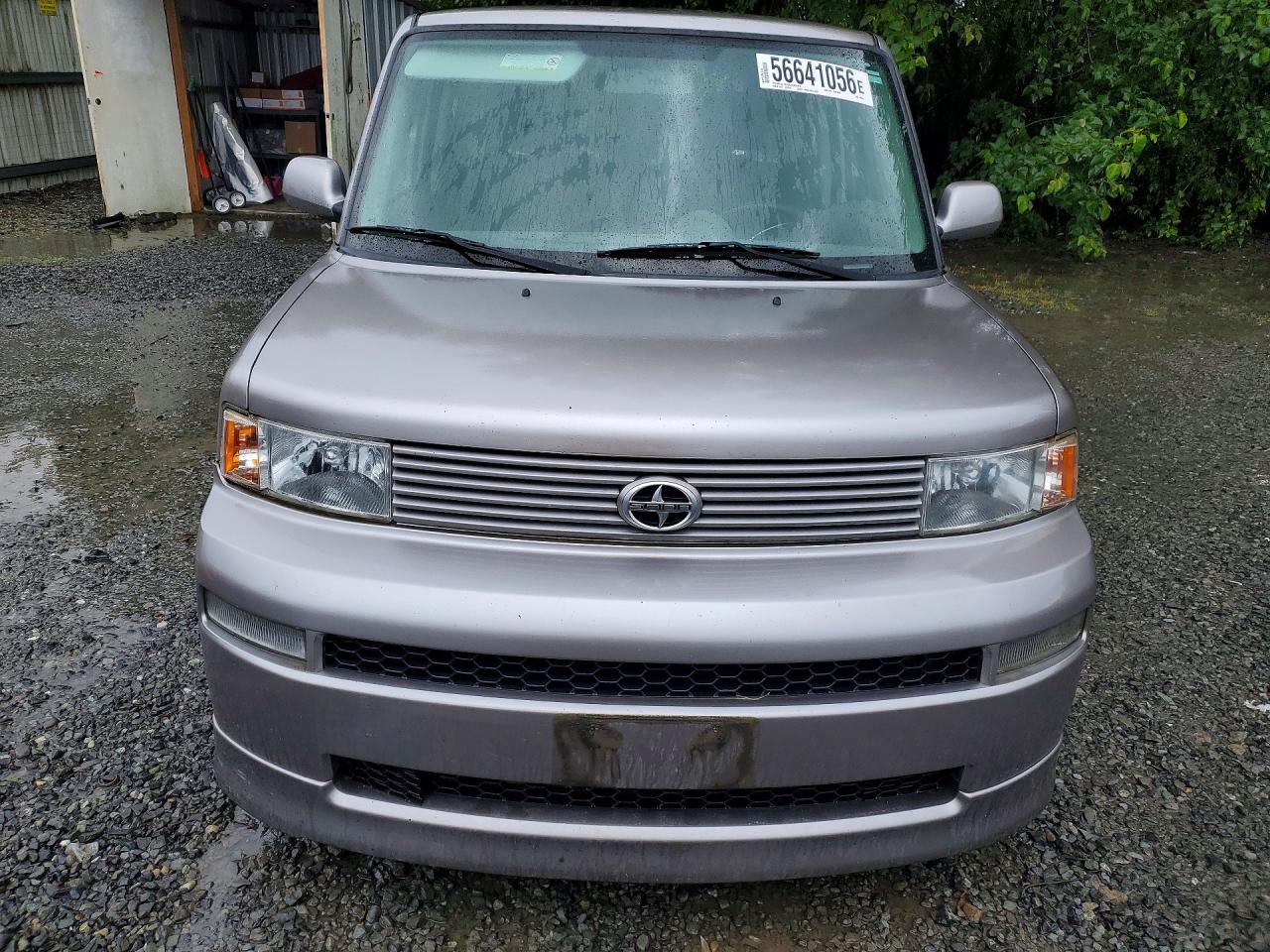 2006 Toyota Scion Xb Silver vin: JTLKT324464105891