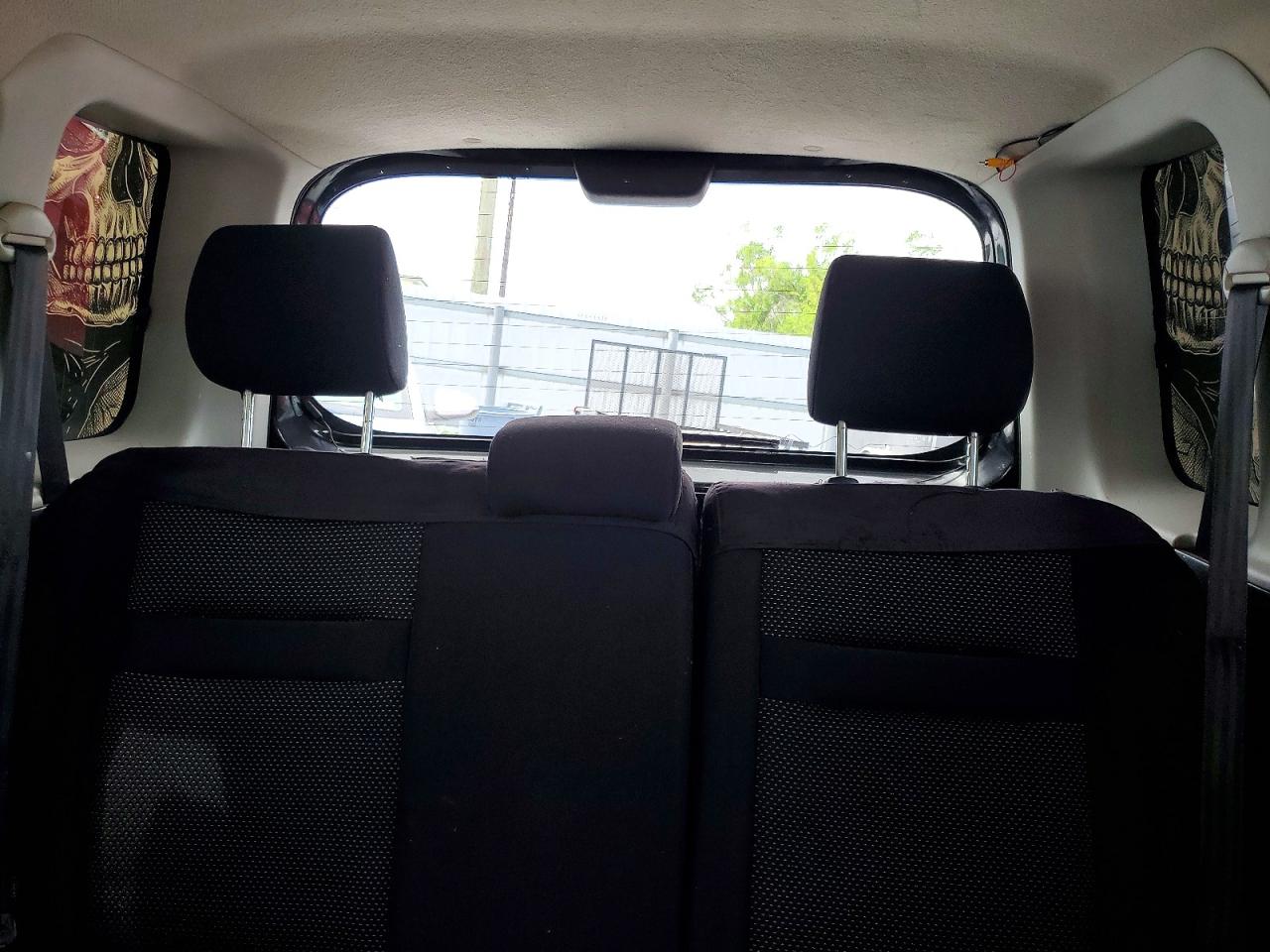 2006 Toyota Scion Xb Two Tone vin: JTLKT324464113327