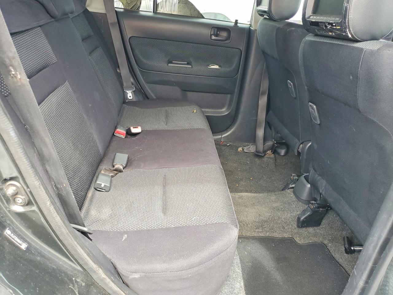 2006 Toyota Scion Xb Two Tone vin: JTLKT324464113327