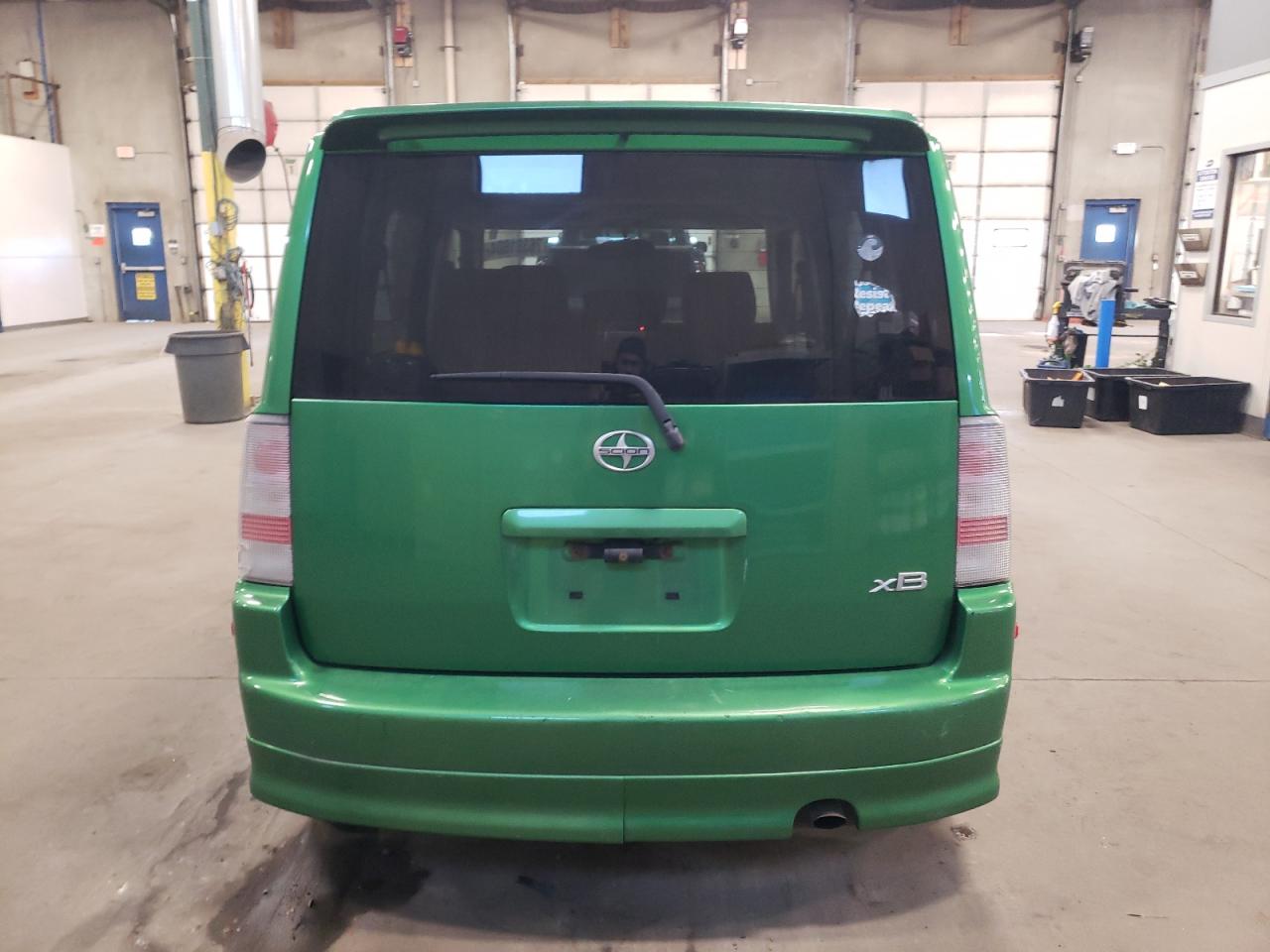 Price & History 2006 Toyota Scion Xb 1.5l 4 vin: JTLKT324564069774