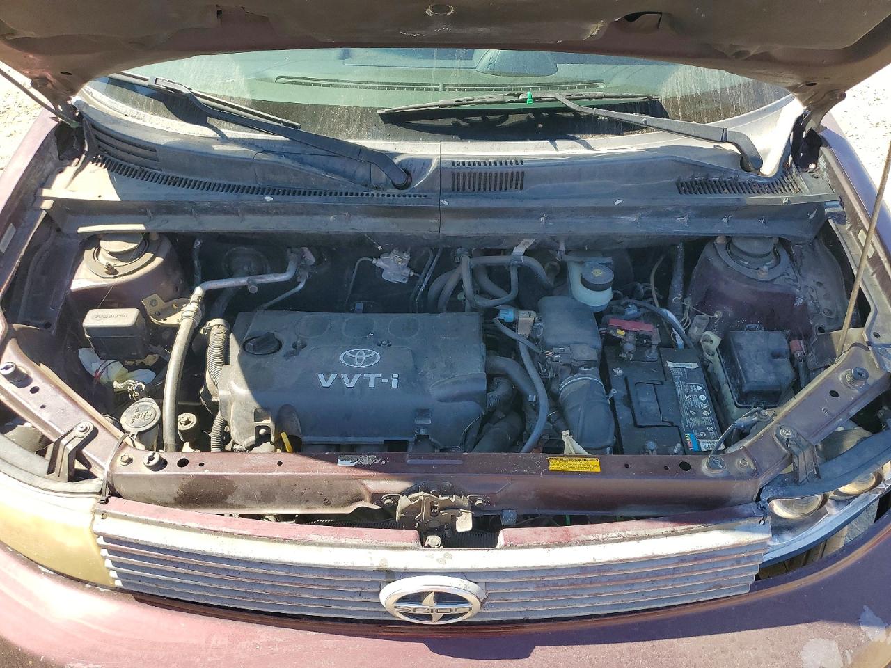 2004 Toyota Scion Xb Burgundy vin: JTLKT324640134541