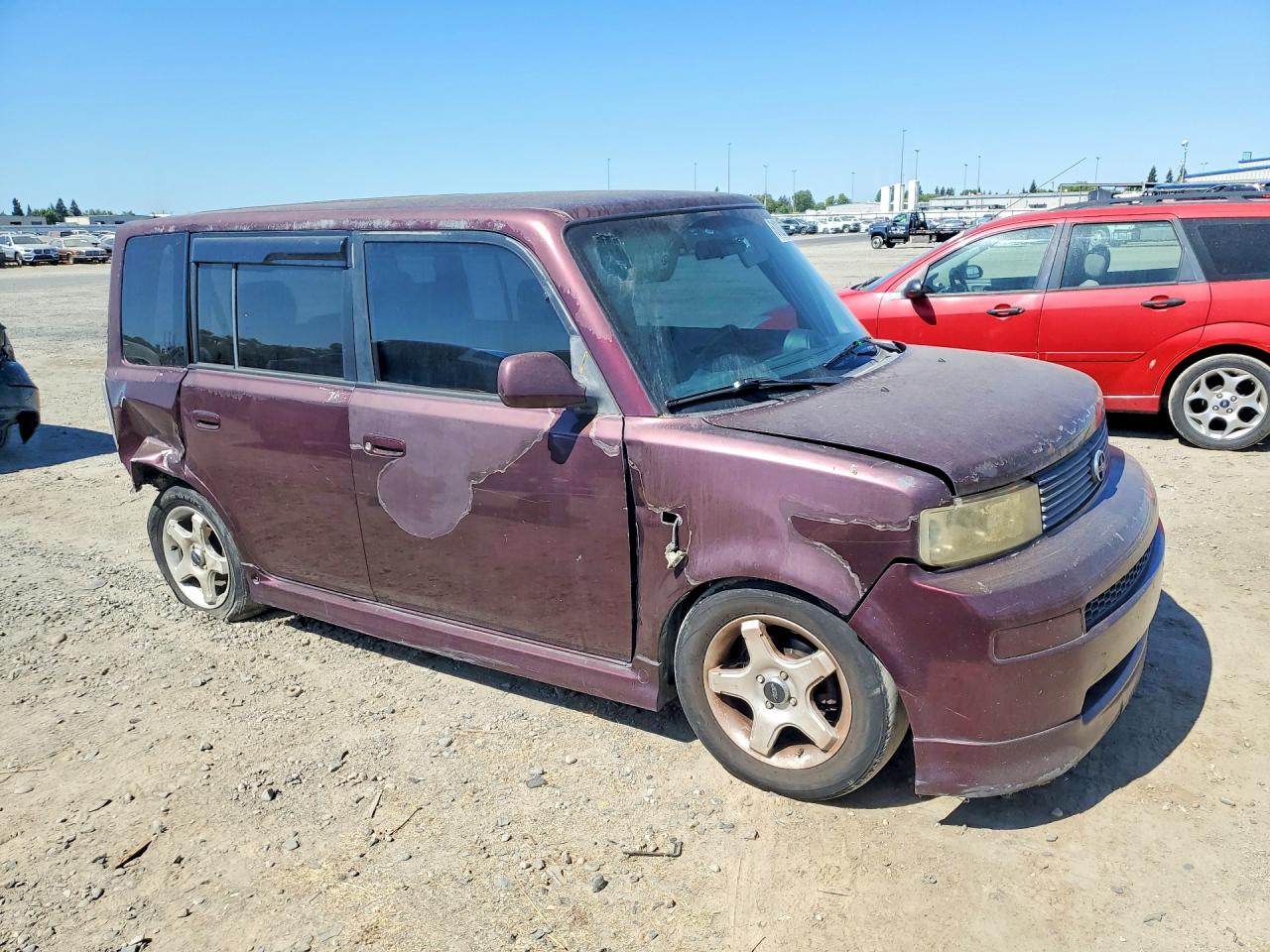 2004 Toyota Scion Xb Burgundy vin: JTLKT324640134541