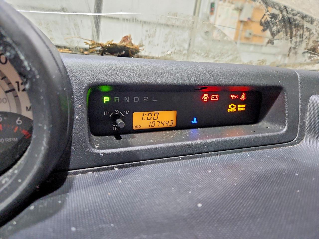 2005 Toyota Scion Xb Silver vin: JTLKT324750172880