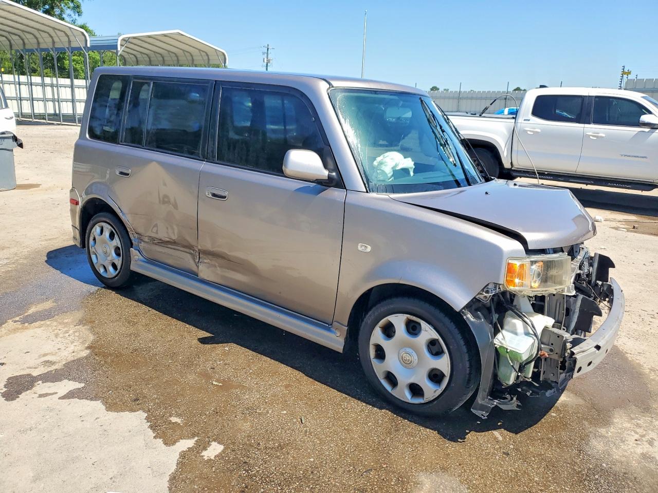 2005 Toyota Scion Xb Gray vin: JTLKT324750197410