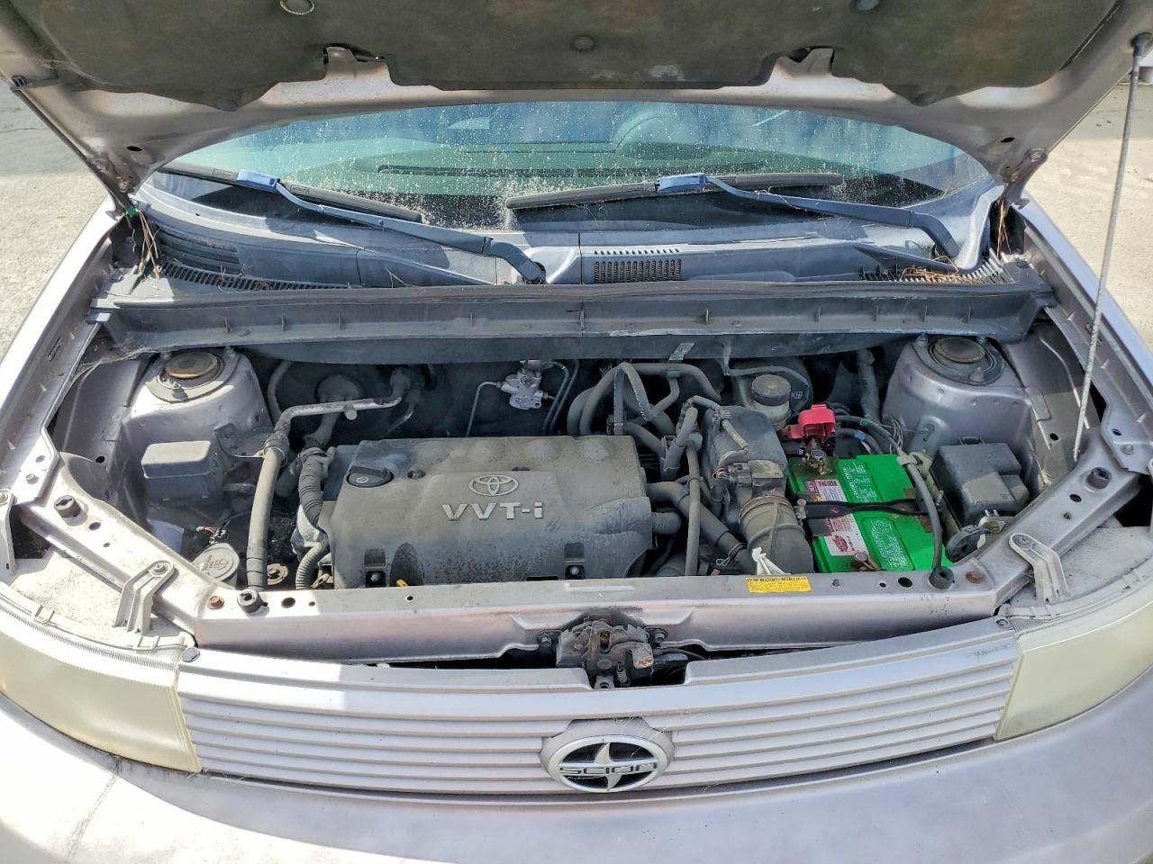 2006 Toyota Scion Xb Silver vin: JTLKT324764065449