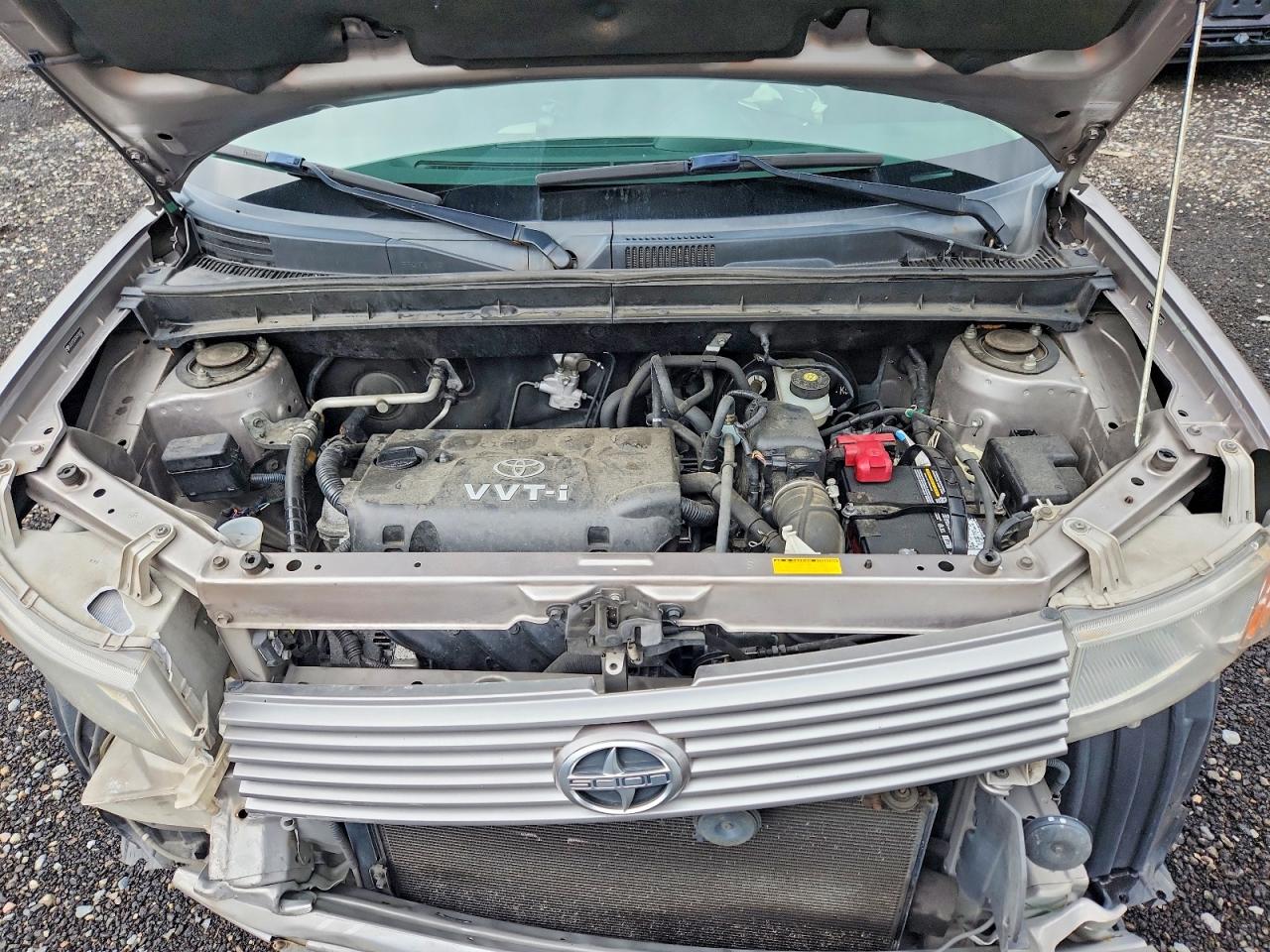 2006 Toyota Scion Xb Silver vin: JTLKT324764106811