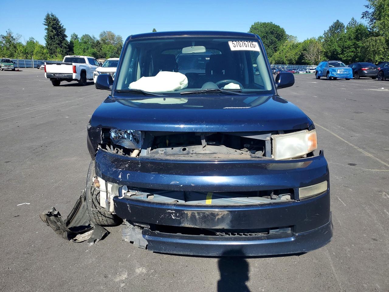 2005 Toyota Scion Xb Black vin: JTLKT324850207314