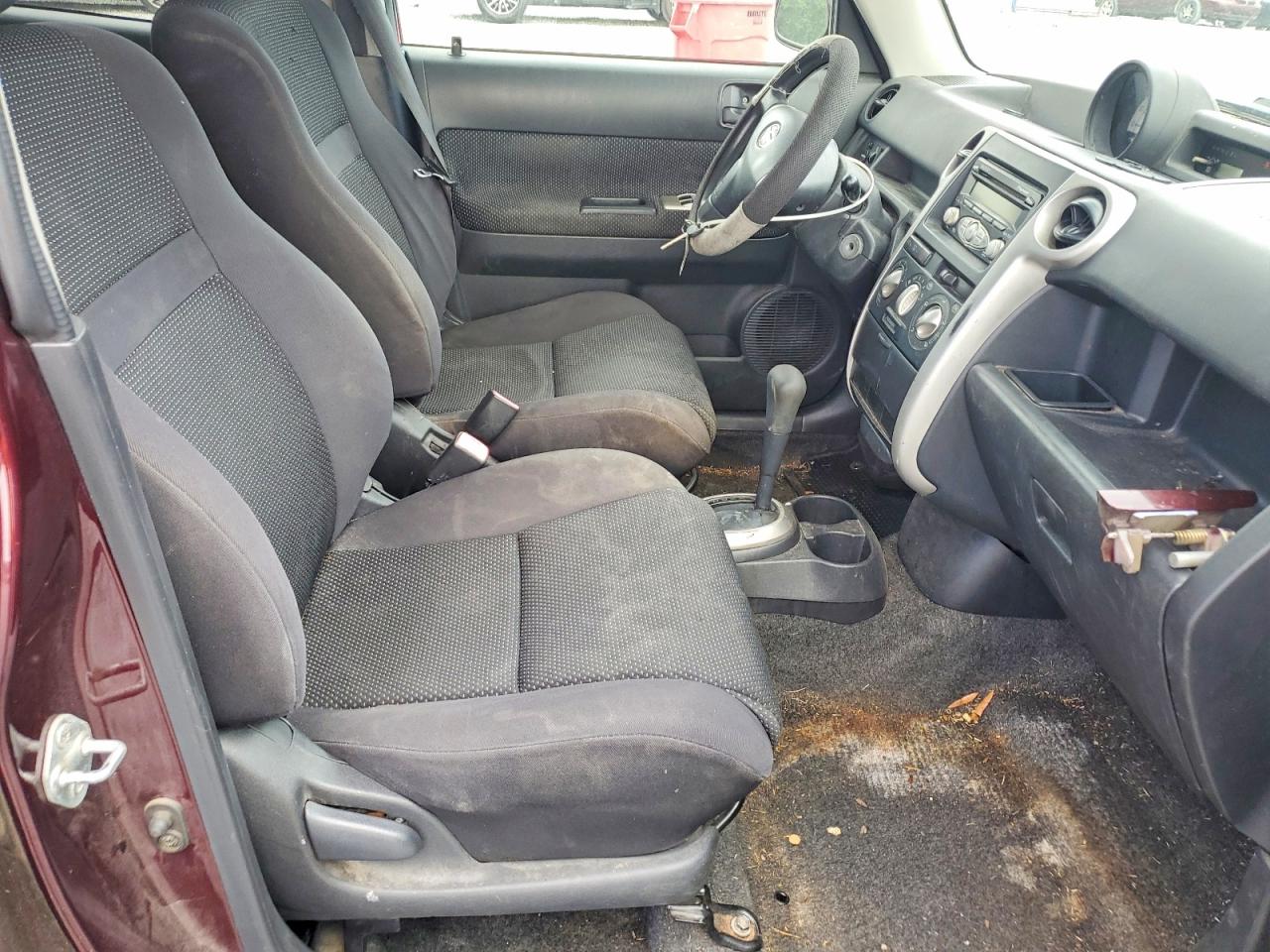2006 Toyota Scion Xb Burgundy vin: JTLKT324864049230