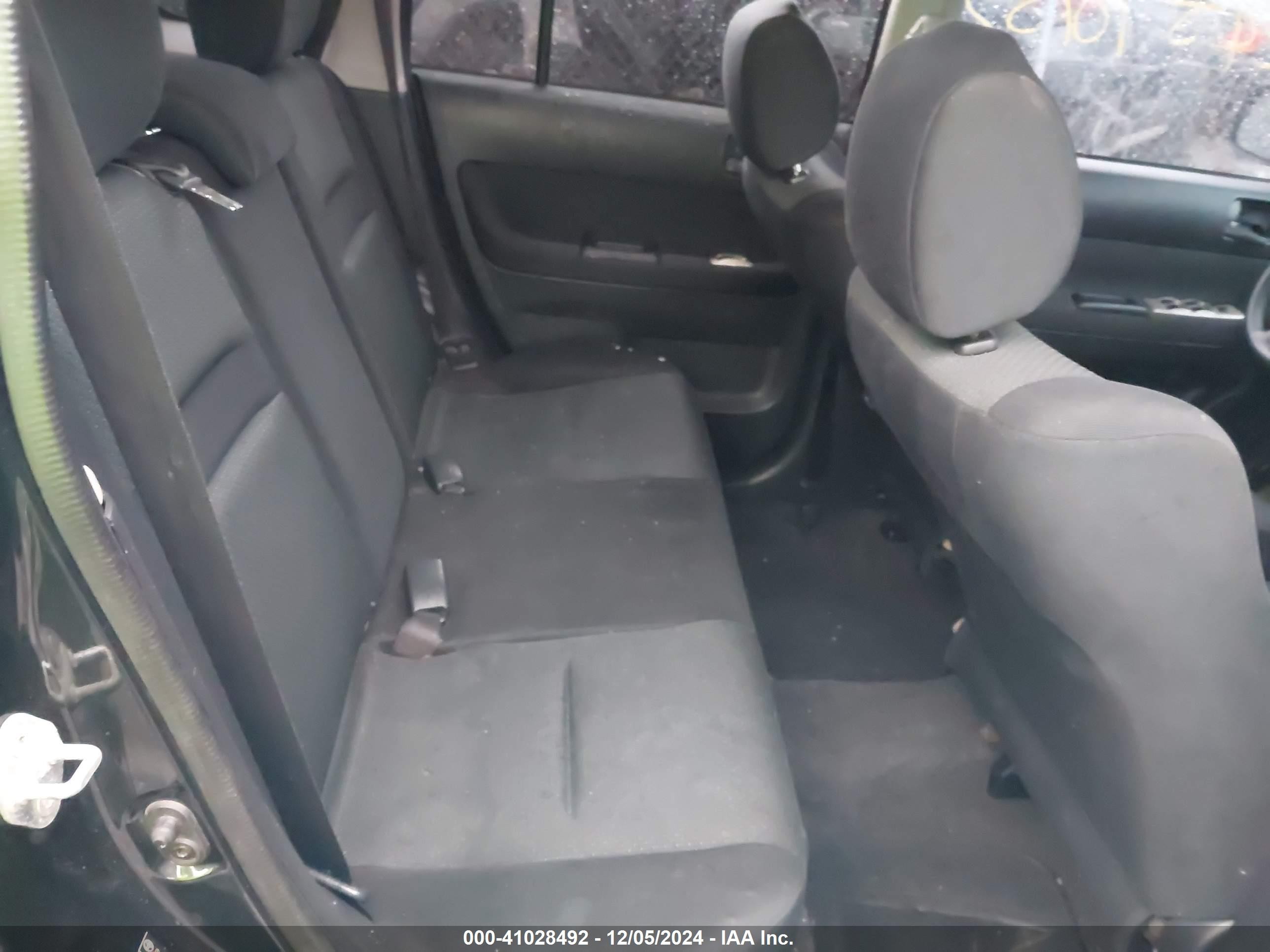 2006 Scion Xb   Brown vin: JTLKT324864087850