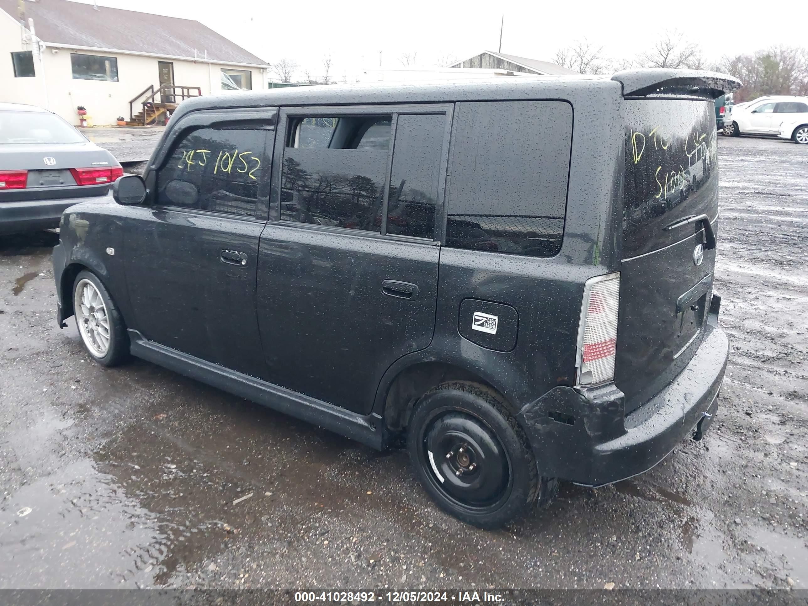 2006 Scion Xb   Brown vin: JTLKT324864087850