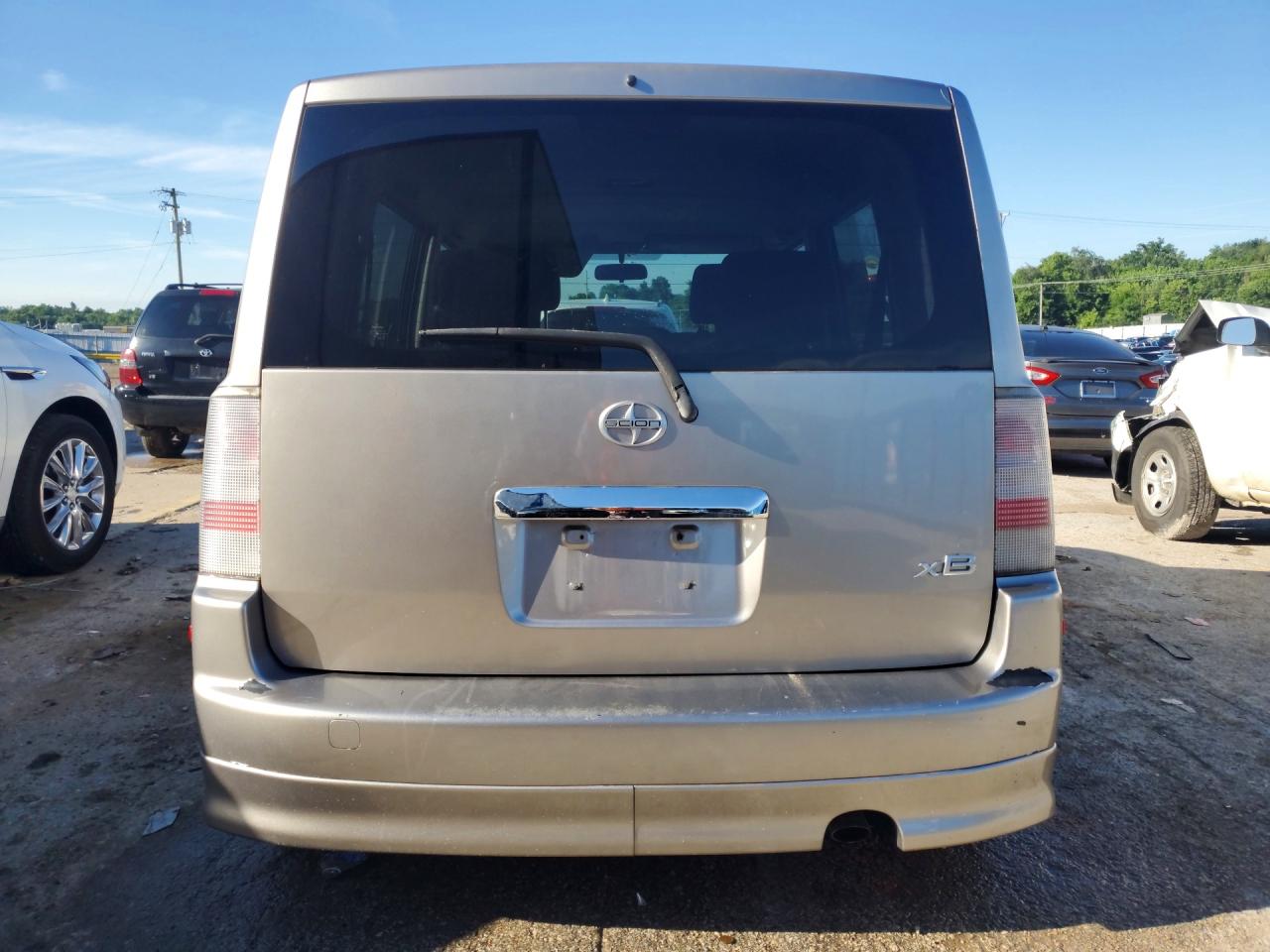 2006 Toyota Scion Xb Gray vin: JTLKT324964047471