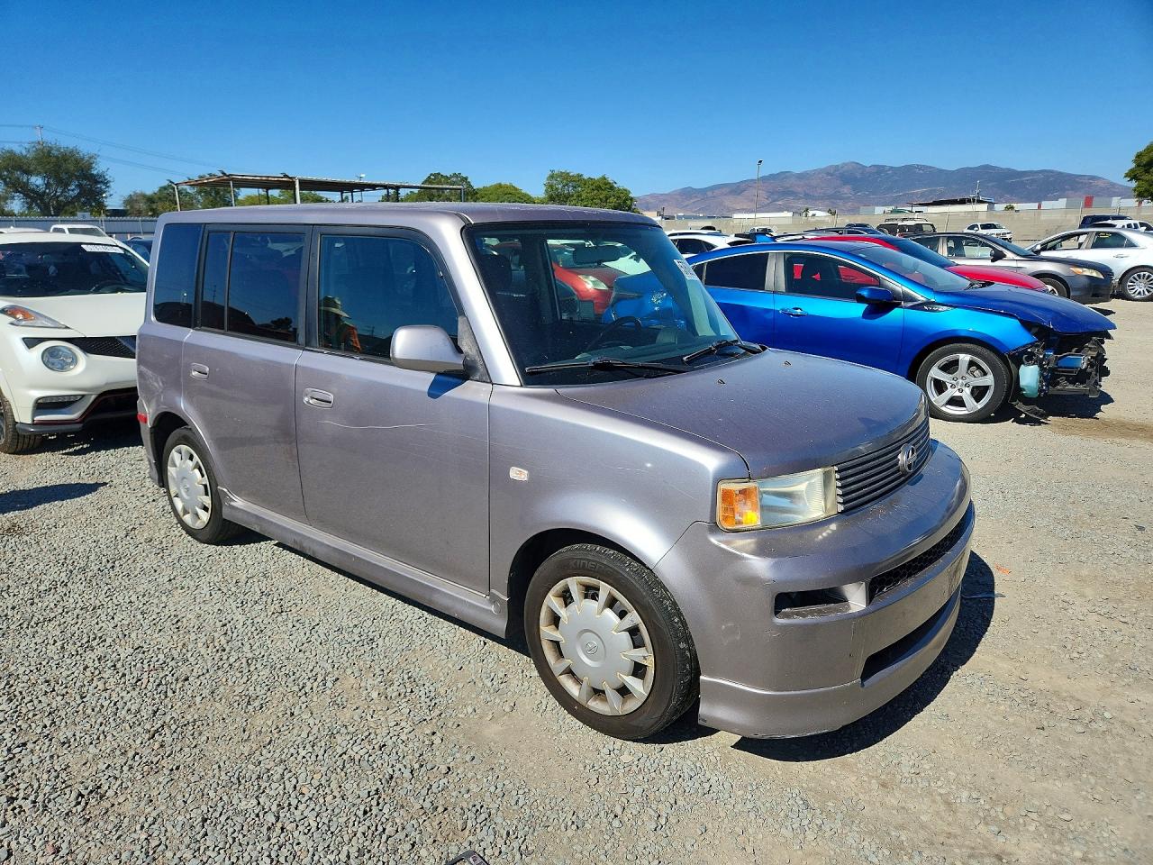 2006 Toyota Scion Xb Silver vin: JTLKT324964054694
