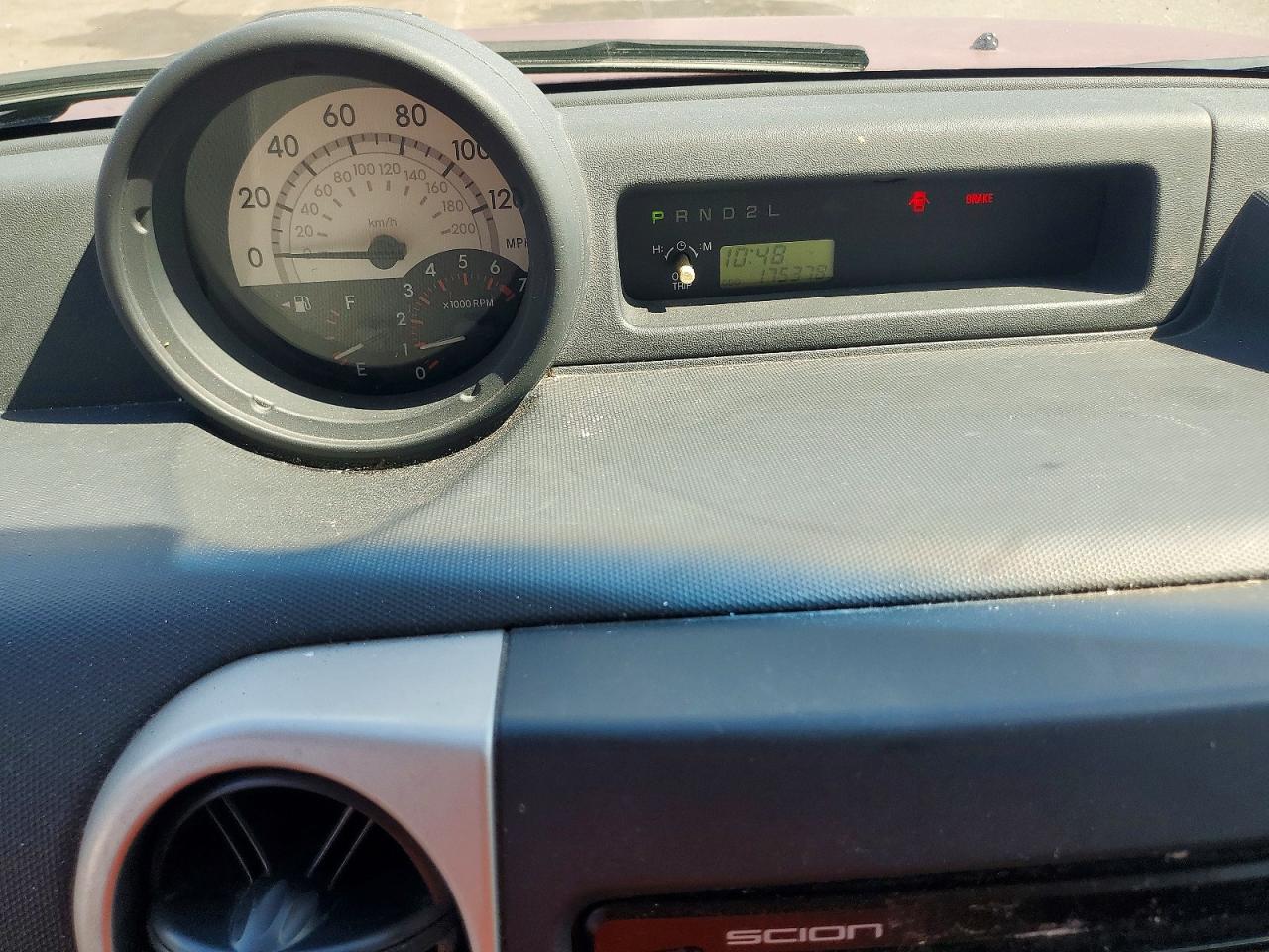 2006 Toyota Scion Xb Purple vin: JTLKT324964055845