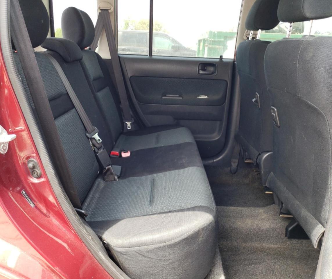 2006 Toyota Scion Xb Бордовый vin: JTLKT324964090076