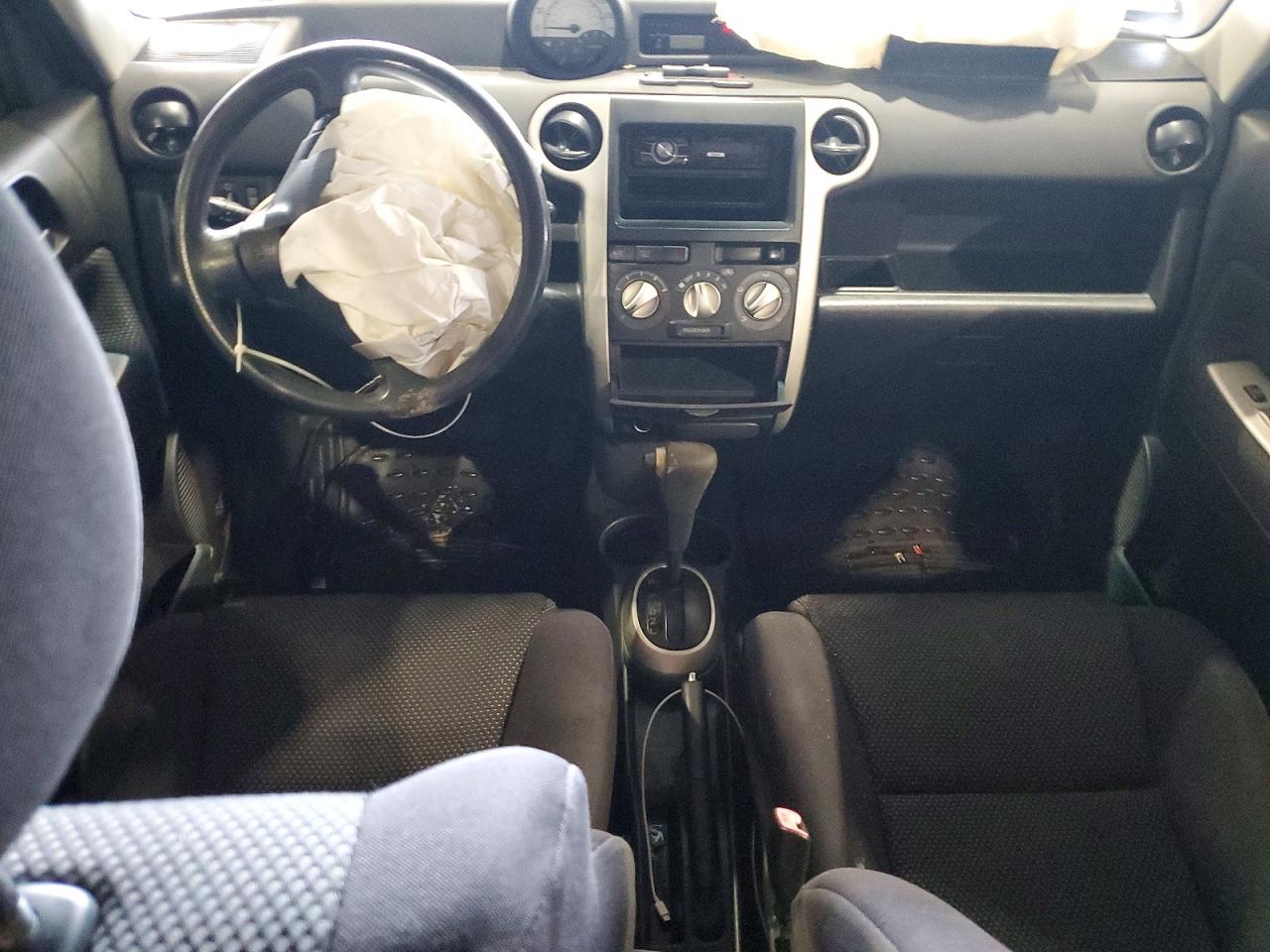 2004 Toyota Scion Xb Серый vin: JTLKT324X40156381