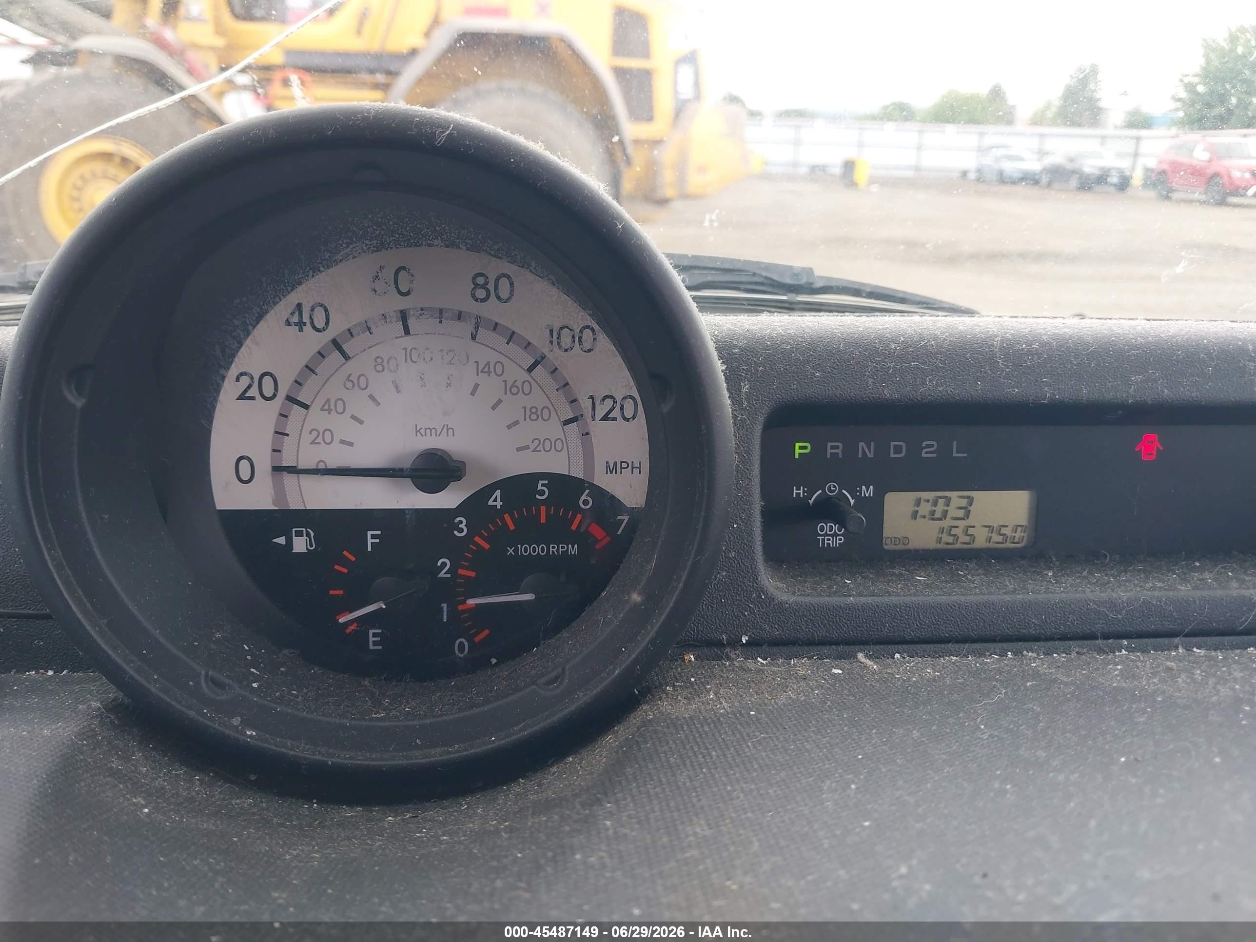2005 Toyota Scion Xb   Silver vin: JTLKT324X50214300
