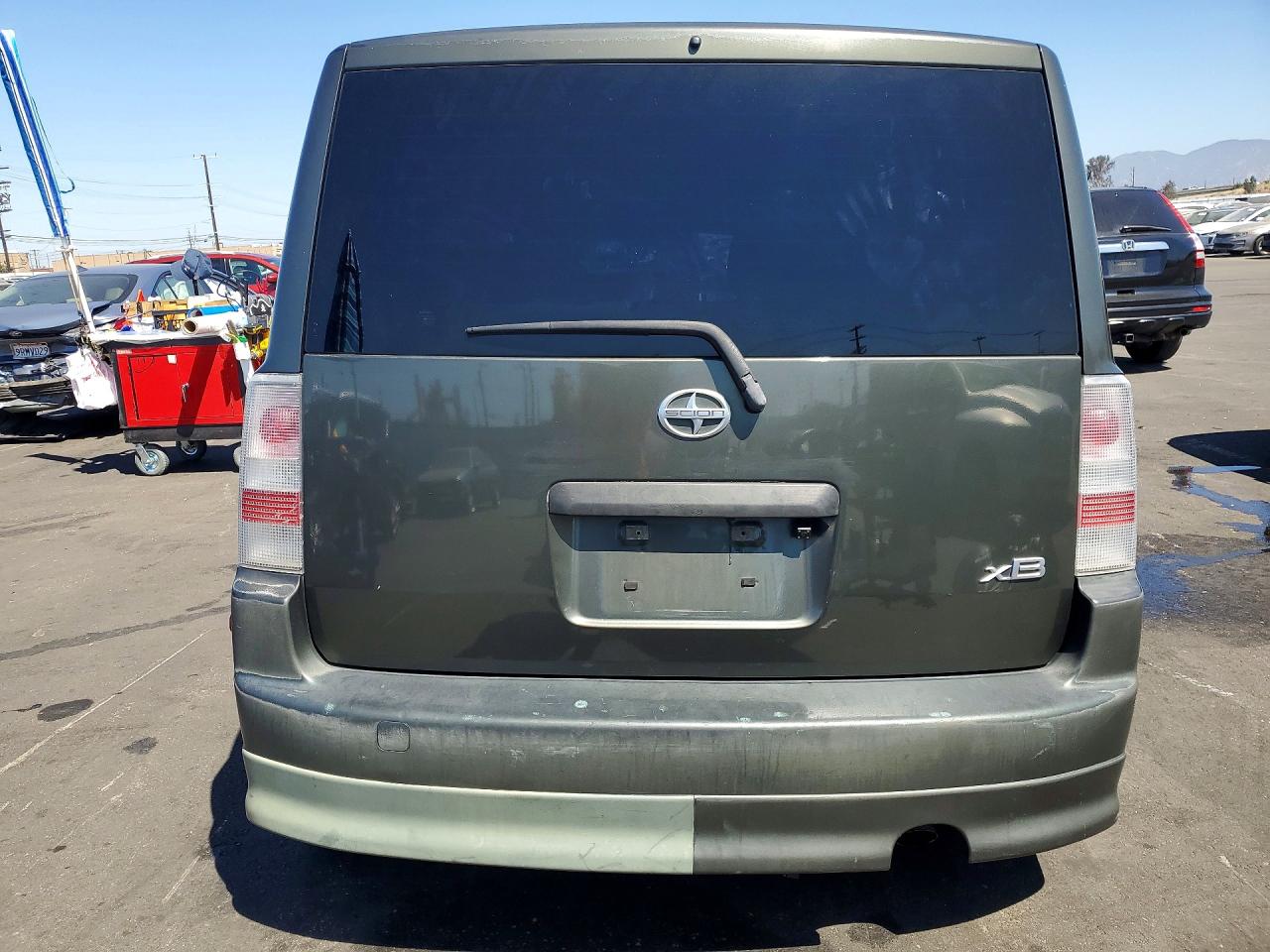 2005 Toyota Scion Xb Green vin: JTLKT324X54028295