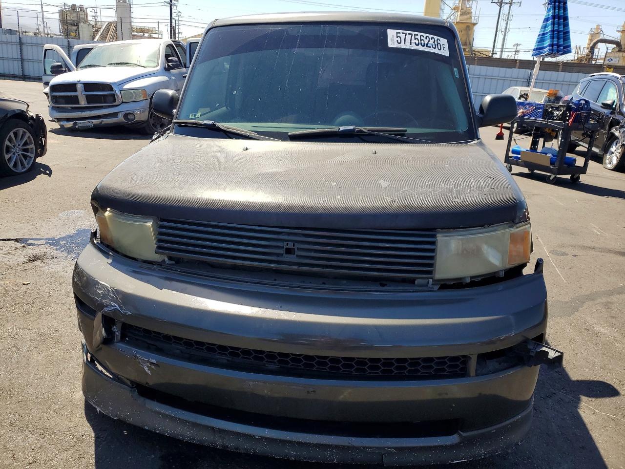 2005 Toyota Scion Xb Green vin: JTLKT324X54028295