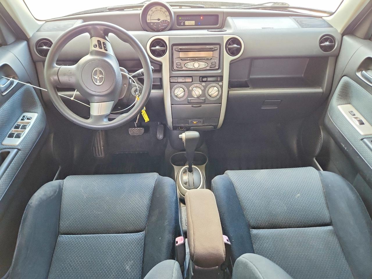2006 Toyota Scion Xb Silver vin: JTLKT324X64088899